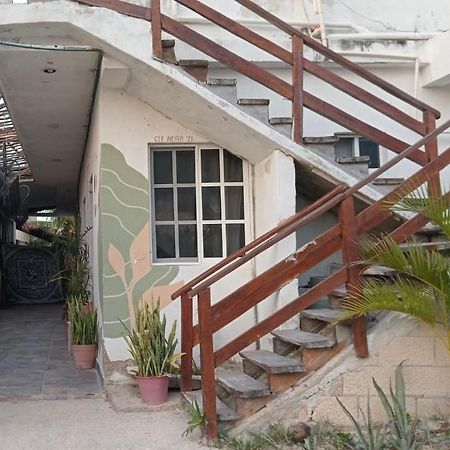 Departamentos Cerca De Ferry Holbox Hotel Екстериор снимка