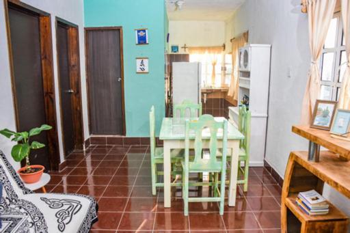Departamentos Cerca De Ferry Holbox Hotel Екстериор снимка